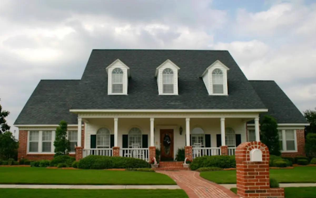 Why Roof Inspections Matter for Older Homes | Woodlands TX